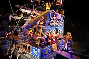 Things To Do PIRATES VOYAGE